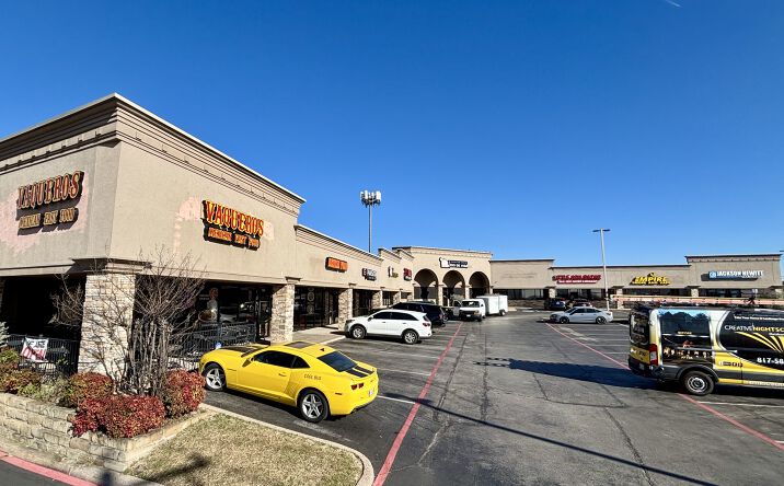 Pictures of Retail property located at 6700 Denton Hwy, Watauga, TX 76148 for lease - image #1