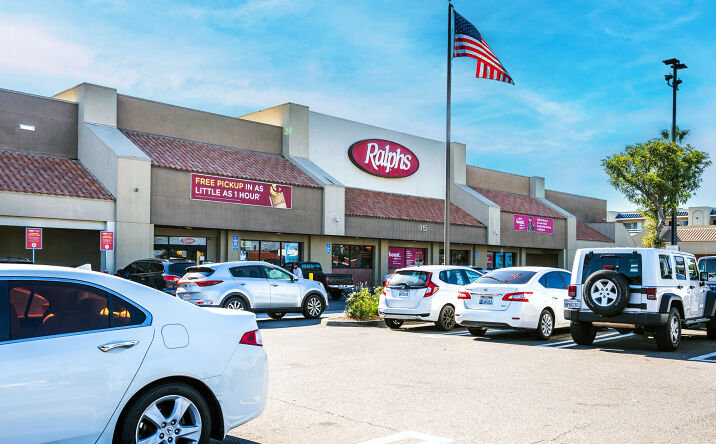 Pictures of Retail property located at 915 S. Brookhurst St, Anaheim, CA 92804 for lease - image #1