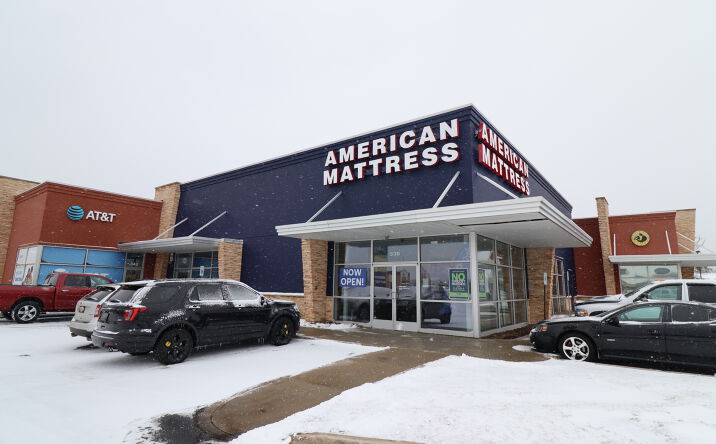 Pictures of Retail property located at 338 N Drake Rd, Kalamazoo, MI 49009 for lease - image #1
