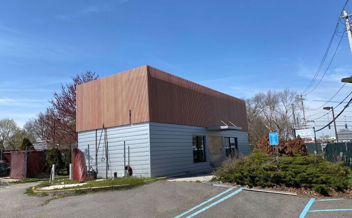 Pictures of Retail, Restaurant property located at 1 Collector Ln, Bethpage, NY 11714 for lease - image #1