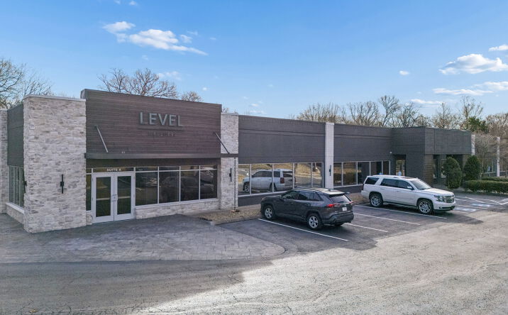 Pictures of Office property located at 512 Autumn Springs Ct, Franklin, TN 37067 for lease - image #1