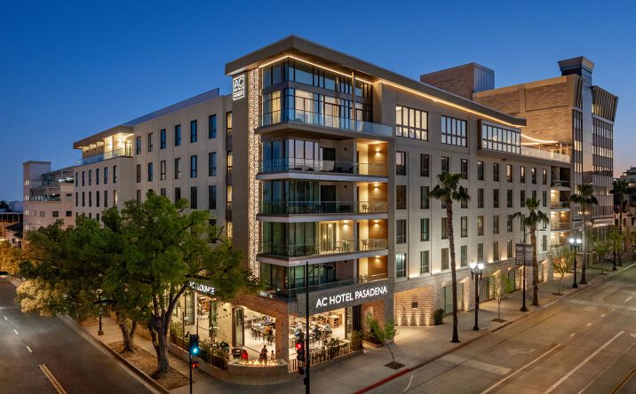 Pictures of Retail property located at 550 E Colorado Blvd, Pasadena, CA 91101 for lease - image #1