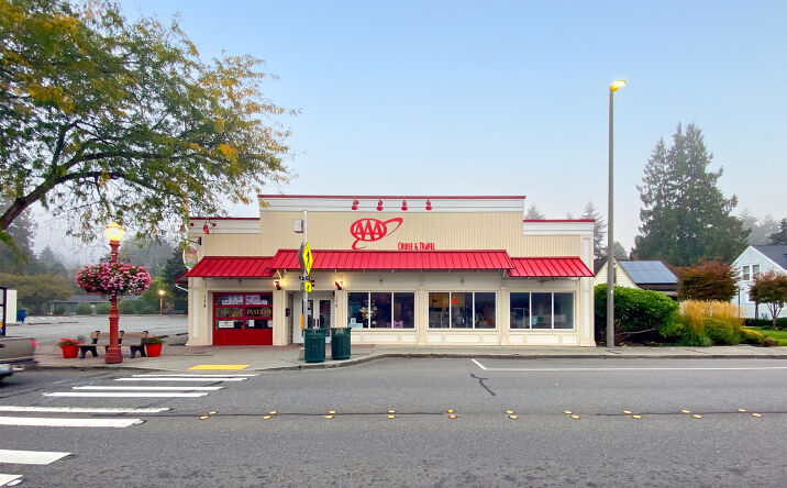Pictures of Retail property located at 172 Front St N, Issaquah, WA 98027 for lease - image #1