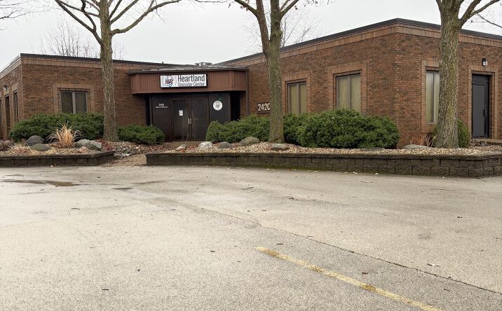 Pictures of Office, Retail, Special Purpose property located at 2420 W Nebraska Ave, Peoria, IL 61604 for lease - image #1