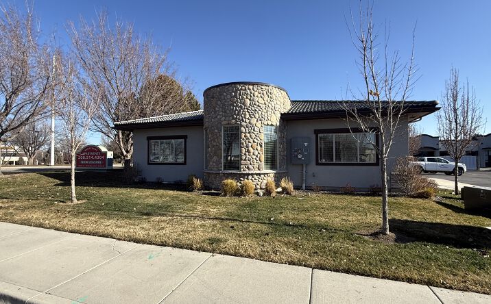 Pictures of Office property located at 1921 E Overland Rd, Meridian, ID 83642 for lease - image #1