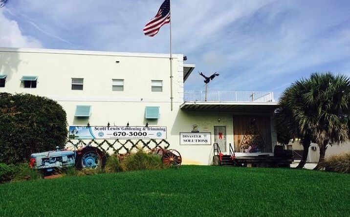 Pictures of Industrial property located at 420 6th Street, West Palm Beach, FL 33401 for lease - image #1