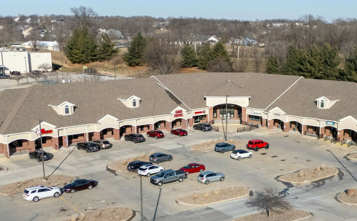 Pictures of Retail property located at 1225 Copper Creek Dr, Pleasant Hill, IA 50327 for lease - image #1
