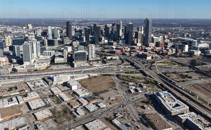 Pictures of Retail property located at 201 Continental Ave, Dallas, TX 75207 for lease - image #1