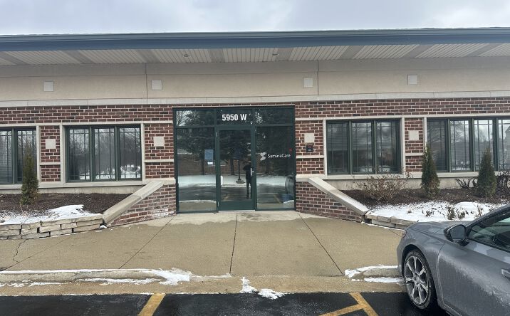 Pictures of Office property located at 5950 Lincoln Avenue W, Lisle, IL 60532 for lease - image #1