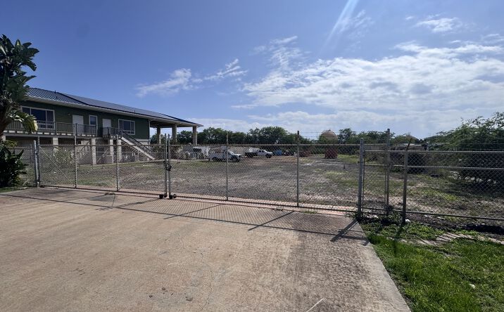 Pictures of Land property located at 91-353 Kaiholo St, Kapolei, HI 96707 for lease - image #1