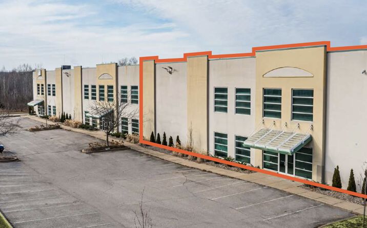 Pictures of Industrial property located at 2111 Future Dr, Sellersburg, IN 47172 for lease - image #1