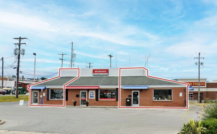 Pictures of Retail property located at 2375 Eastern Blvd, East York, PA 17402 for lease - image #1