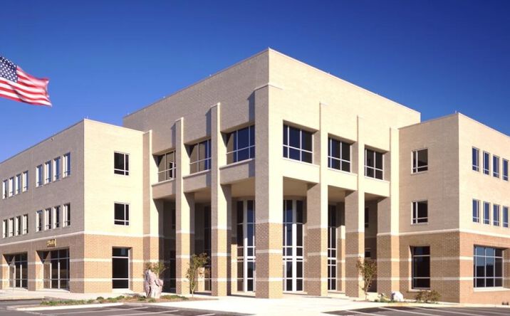 Pictures of Office property located at 410 N Cedar Bluff Rd, Knoxville, TN 37923 for lease - image #1