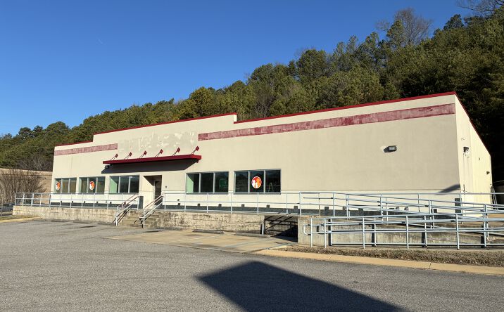 Pictures of Retail property located at 332 Gadsden Hwy, Birmingham, AL 35235 for lease - image #1