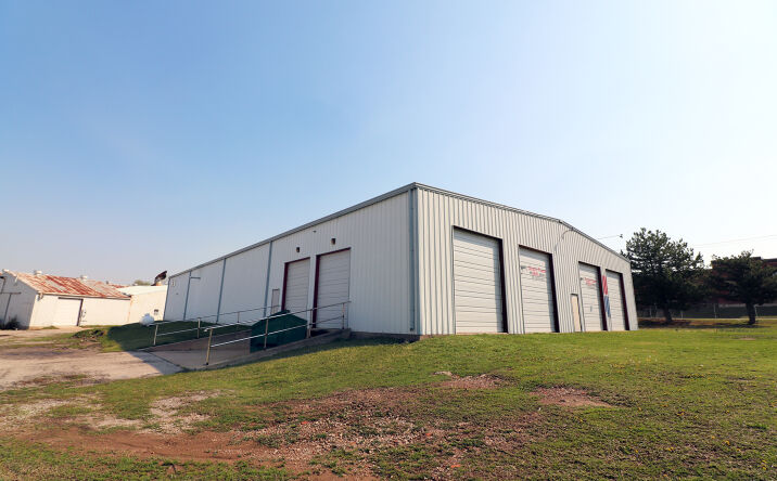 Pictures of Industrial property located at 28 N Hickory St, Sapulpa, OK 74066 for lease - image #1