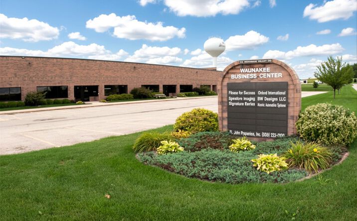 Pictures of Industrial property located at 202 Moravian Valley Rd, Waunakee, WI 53597 for lease - image #1