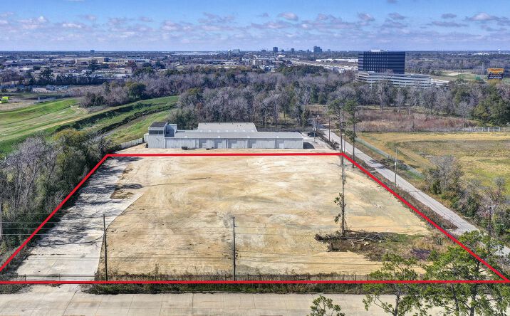 Pictures of Land property located at 15035 Morales Rd, Houston, TX 77032 for lease - image #1
