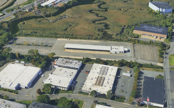 Pictures of Industrial property located at 700 Dell Rd, Carlstadt, NJ 07072 for lease - image #1