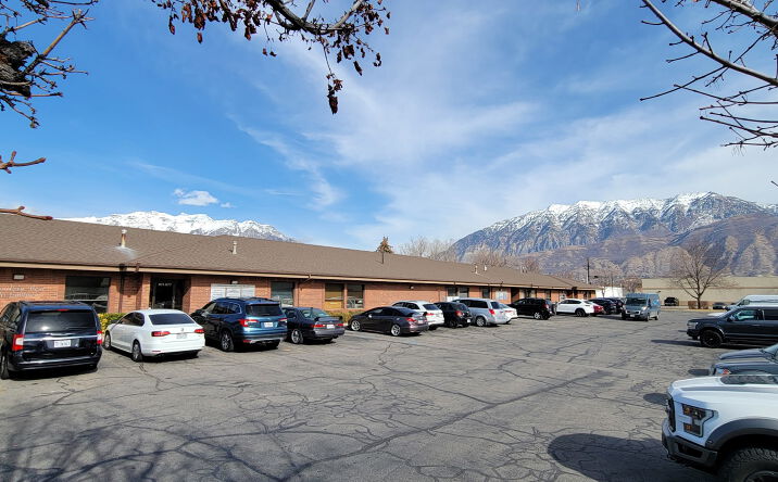 Pictures of Office property located at 887 Orem Blvd, Orem, UT 84058 for lease - image #1