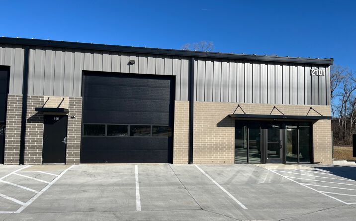 Pictures of Industrial property located at Industrial Condo, West Des Moines, IA 50265 for lease - image #1