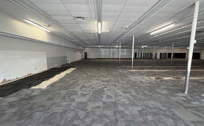 Pictures of Retail property located at 9220 W Greenfield Ave, West Allis, WI 53214 for lease - image #1