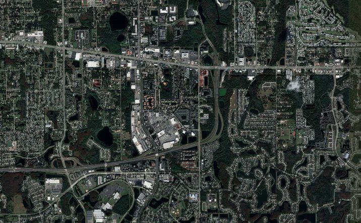 Pictures of Retail property located at 11672 E Colonial Dr, Orlando, FL 32817 for lease - image #1