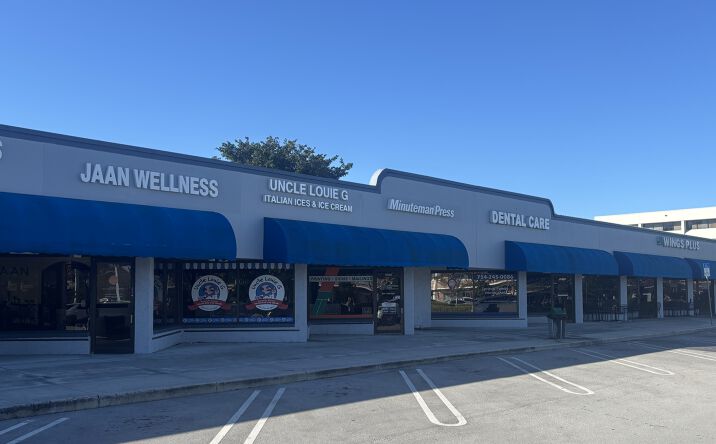 Pictures of Retail property located at 9930 W Sample Rd, Coral Springs, FL 33065 for lease - image #1