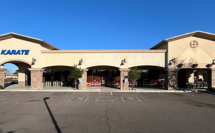 Pictures of Retail, Office property located at 3107 S Lindsay Rd, Gilbert, AZ 85295 for lease - image #1