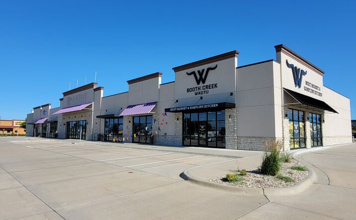 Pictures of Retail, Office property located at 519 McCall Rd, Manhattan, KS 66502 for lease - image #1