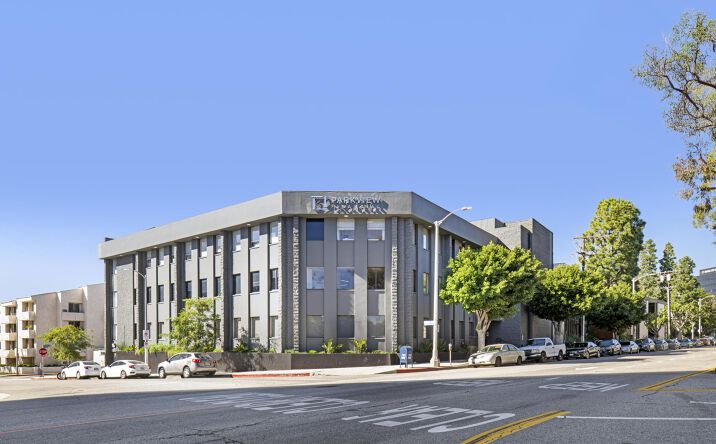 Pictures of Office property located at 11440 San Vicente Blvd, Los Angeles, CA 90049 for lease - image #1