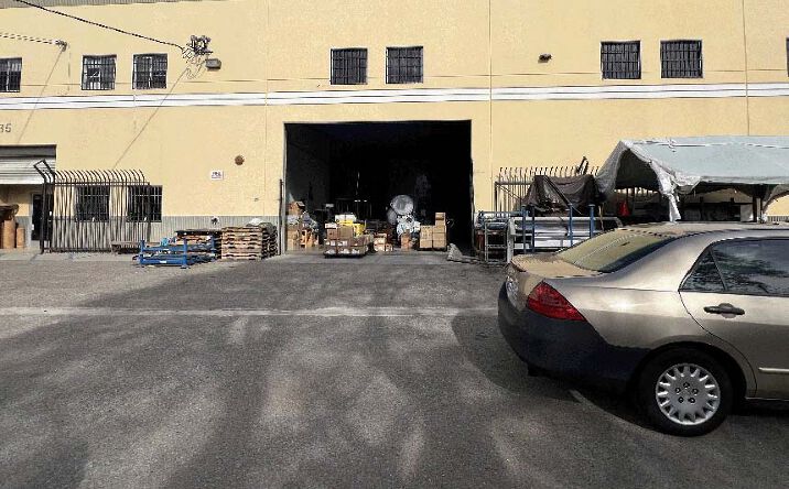 Pictures of Industrial property located at 135 E 35th St, Los Angeles, CA 90011 for lease - image #1