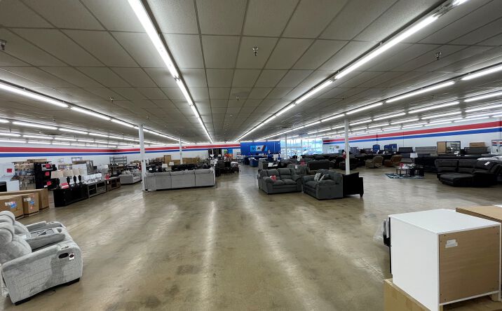 Pictures of Retail property located at 950 N Westwood Blvd, Poplar Bluff, MO 63901 for lease - image #1