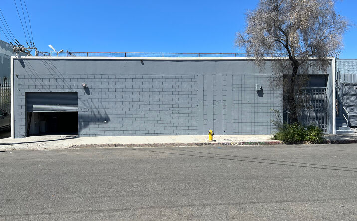 Pictures of Industrial property located at 1701 Trinity St, Los Angeles, CA 90015 for lease - image #1