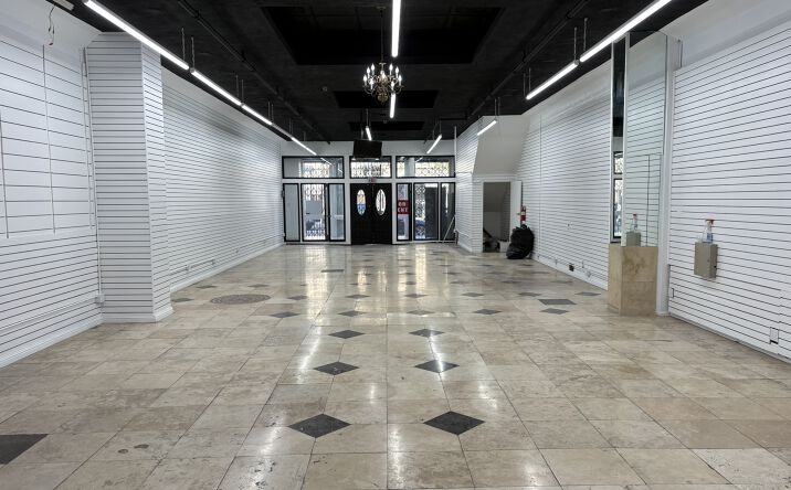 Pictures of Retail property located at 108 W 4th St, Santa Ana, CA 92701 for lease - image #1