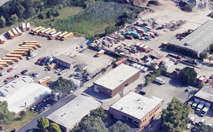 Pictures of Retail, Industrial property located at 2053-2101 JOHNS DRIV, Glenview, IL 60025 for lease - image #1