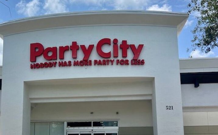 Pictures of Retail, Office property located at 521 N State Rd 7, Royal Palm Beach, FL 33411 for lease - image #1