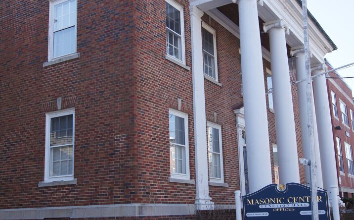 Pictures of Office property located at 31 Green St, Newburyport, MA 01950 for lease - image #1