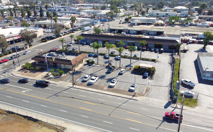 Pictures of Retail property located at 935 W Mission Ave, Escondido, CA 92025 for lease - image #1