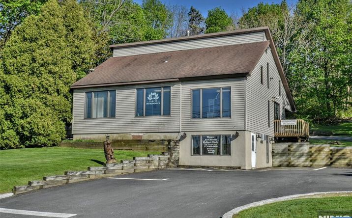 Pictures of Office property located at 276 State Rt 94, Vernon Township, NJ 07462 for lease - image #1