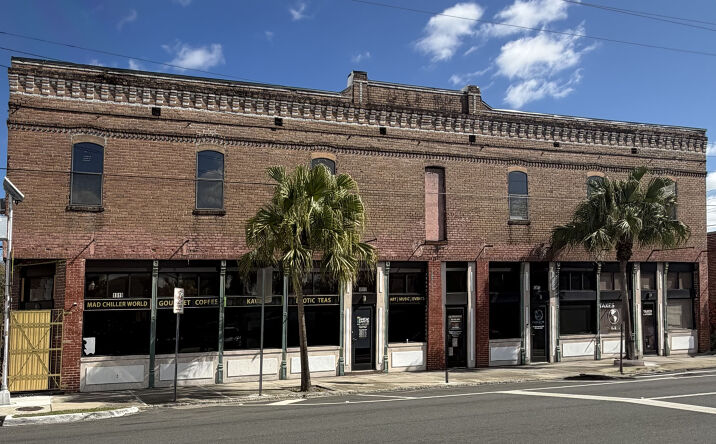 Pictures of Retail, Office property located at 1915 N Howard Ave, Tampa, FL 33607 for lease - image #1