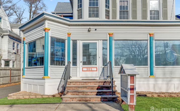 Pictures of Land property located at 305 E High Street E # 5, Bound Brook, NJ 08805 for lease - image #1
