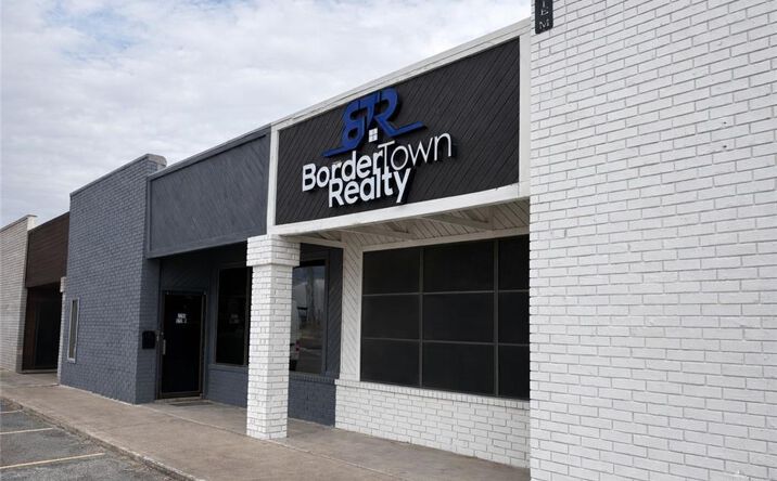 Pictures of Office property located at 2208 Primrose # M, McAllen, TX 78504 for lease - image #1