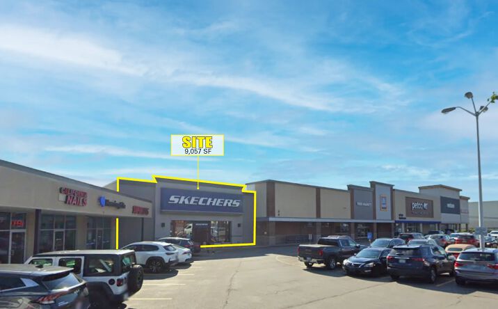 Pictures of Retail property located at 1111 S Willow St, Manchester, NH 03103 for lease - image #1