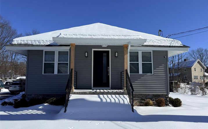 Pictures of Office property located at 24 Grant St, Ramsey, NJ 07446 for lease - image #1