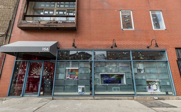 Pictures of Retail property located at 158 7th Ave S, New York, NY 10014 for lease - image #1