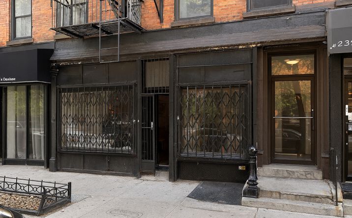 Pictures of Retail property located at 239 Eldridge St, New York, NY 10002 for lease - image #1