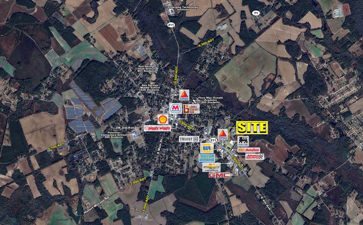 Pictures of Retail property located at 903 E 4th Ave, Red Springs, NC 28377 for lease - image #1