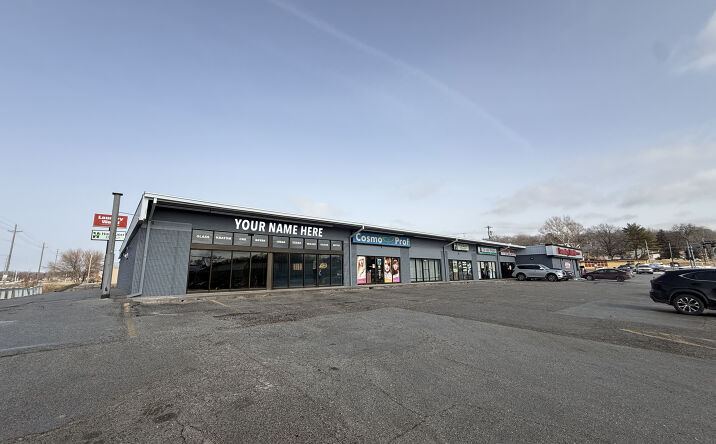 Pictures of Retail property located at 2220 Avery Rd W, Bellevue, NE 68005 for lease - image #1