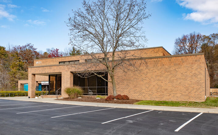 Pictures of Office property located at 1971-73 Western Avenue, Albany, NY 12203 for lease - image #1