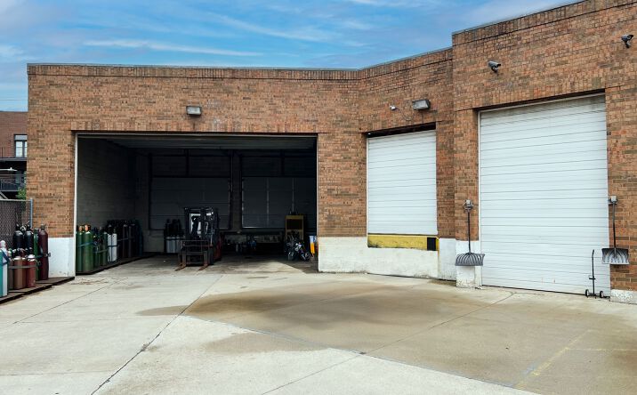 Pictures of Office, Industrial property located at 3223 N Elston Ave, Chicago, IL 60618 for lease - image #1